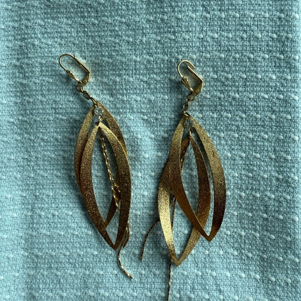 Elegant Gold Dangle Earrings